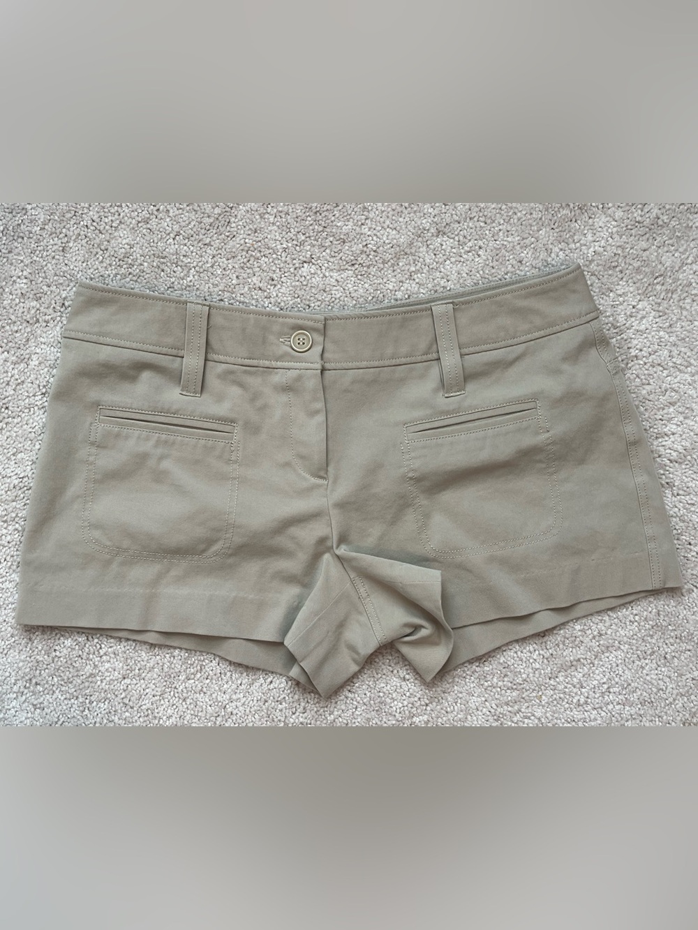 Express Stretch Khaki Low-Rise Shorts